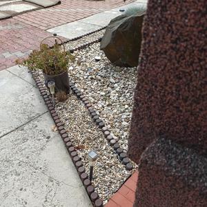 i rzuciłem się na Łóżko