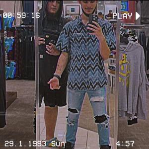 P.I.E (feat. Papabear)