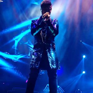 丑八怪+给我一个吻（Cover 薛之谦）