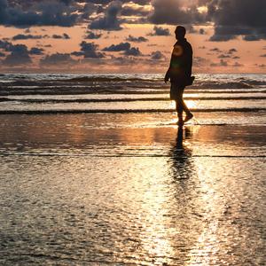 Real Bad Summer (feat. William Ladislaw) (Radio Edit)