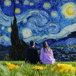 La Ragazza Dalla Felpa Lilla