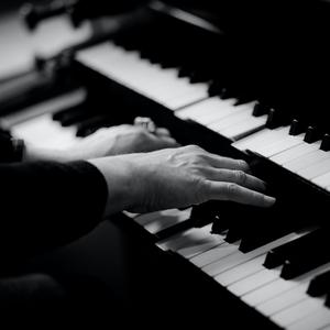 Piano Com Um Toque Angelical