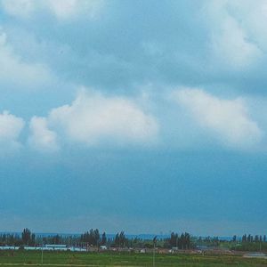 曾经prod by FRESH_ye&Lion_Z。