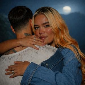 Karol G (Vamos A Comernos Hasta La Morning (Official Music)