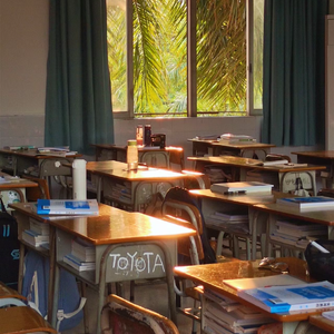 妈妈我想回去上学了