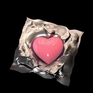 藏在云层里的爱 伴奏