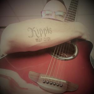 Kippis (feat. Eric Saamanen)