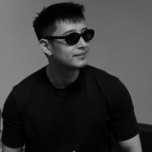 《大美新疆是我的家乡》AI版