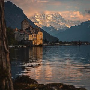 《余晖漂流瓶》