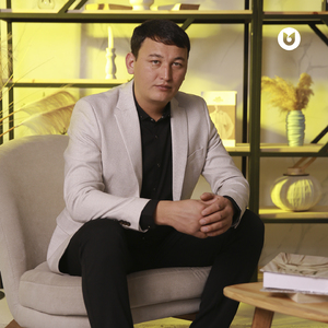 Ақ-қызыл гүл