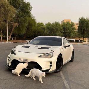 UNDERGROUND (feat. GALAXXY)