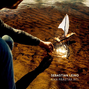 Kadun toisella puolella