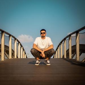 מישהו דואג לנו למעלה