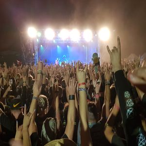 I'm Looking Back to You