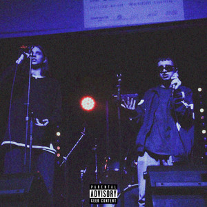 Подруги ревнуют