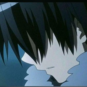 想被你看穿 又怕被你看轻