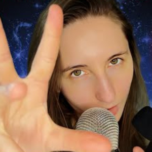 Bruits De Bouche Et Mic Grignotage