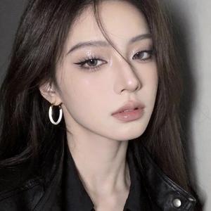 你的磁场很好 身上有上等的风水