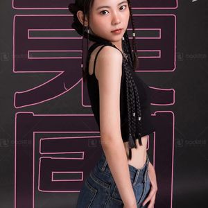 若你迷信我的完美,怎配看我狼狈