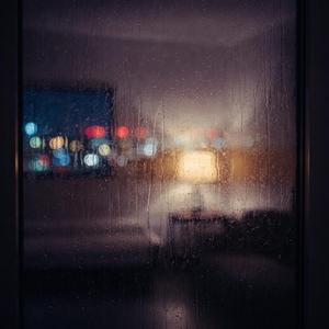 끝나지 않는 비 속에서 — Inside the Endless Rain