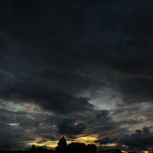 疼痛是成长的偏旁