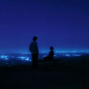 Laughing Waves (Deep House）