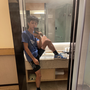 年轻不懂爱(DJ粤语版)