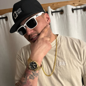 mother ****en g molly moll