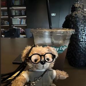 夜幕低垂的迷茫