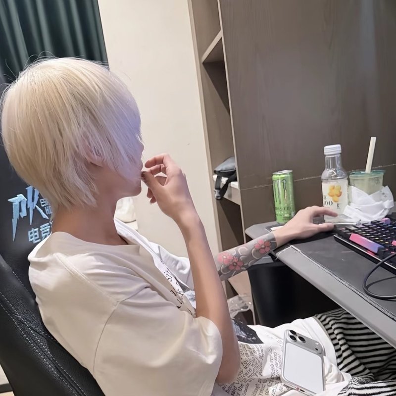 呵呵封面