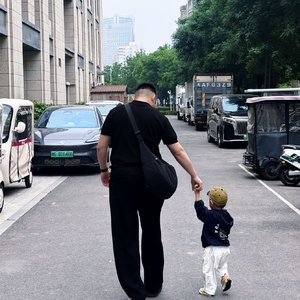 《星辰守候》