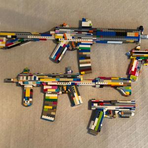 Lego box (feat. Luh K3)