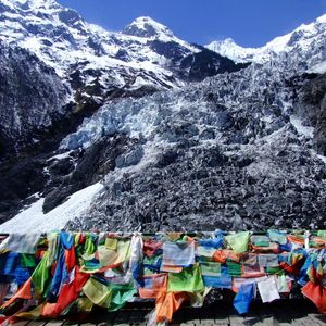 囚禁（pord. by caesar L）