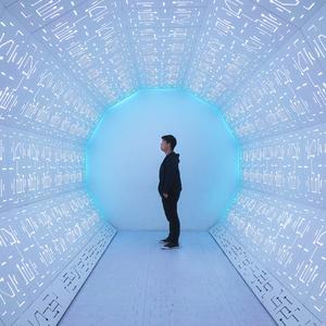 绝对黑（翻自 力元君）