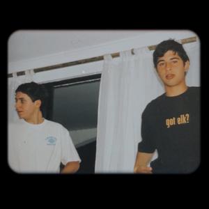 Sueño (feat. Onzi & Vixonflow)