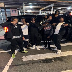 TouchDown (feat. Kay Glizz)