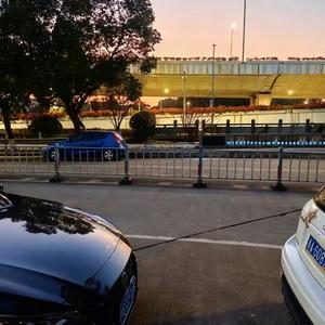 行囊空不敢乡