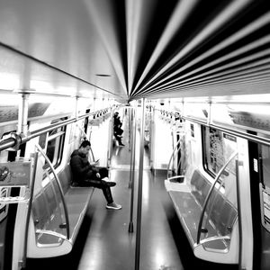 4号那天晚上下班回来我买了一瓶啤酒