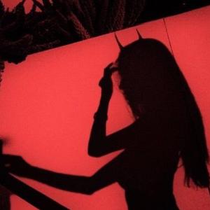 freaky deaky (8D Audio)