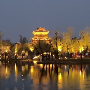 恋爱脑皇帝没有过七夕