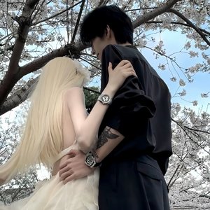 在人海中相遇的人 终究要归于人海