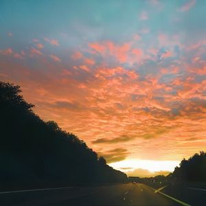 细雨绵绵-整曲 伴奏