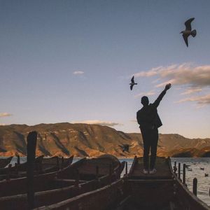 泸沽湖畔醉乡歌谣