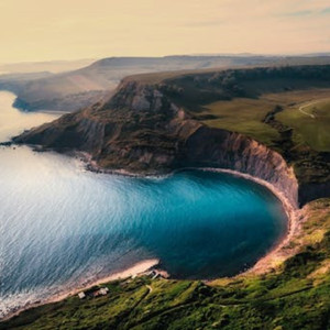 桃花韵曲（轻柔钢琴曲）