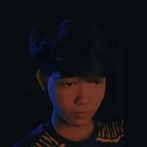 Yerng Pi Nek Kmean Tngai Bek