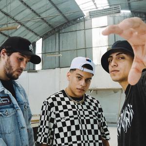 Por Mas (feat. Vincez & Dlion Baby) (Remix)