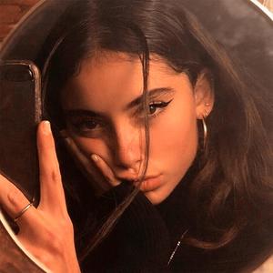 La Dura Del Barrio (feat. 21 Chr)