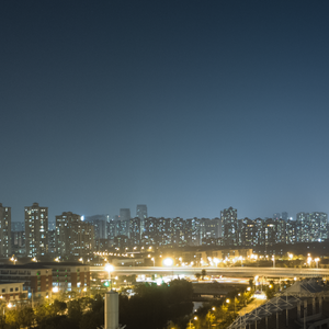楼宇中的星河