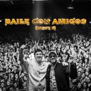 Baile Con Amigos, Vol. 5: Piensa en mi / Quiéreme / Búscate un hombre que te quiera / Como lo hizo / Amigos / El universo / Ven / No te pareces a nadie / Si nos quedara poco tiempo / Sueños rotos / Otro día más sin verte / Como la flor / Tu foto (En Vivo)