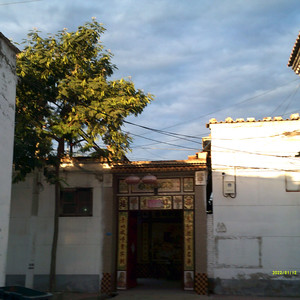 为自己而活（prod.by lakewavebeatz）